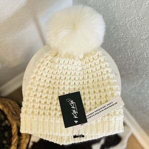 KYI KYI Faux Fur Pompom Classic Wool Beanie Hat, ‎ Ivory/White, One Size, NWT